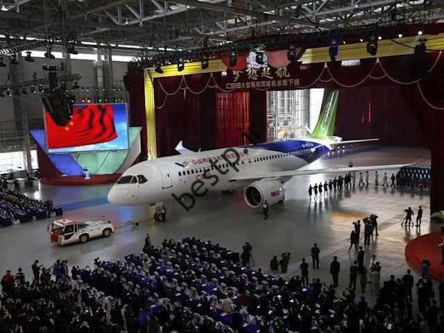 با اولین هواپیمای مسافربری بزرگ چین آشنا شوید/ چین با بوئینگ و ایرباس رقابت خواهد کرد